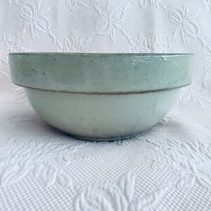 Large Stoneware Farmhouse Mixing Bowl